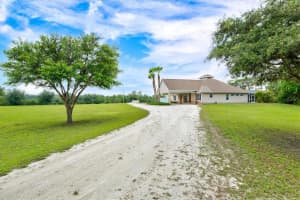 7210 221st St E, Bradenton, FL 34211, Sold 12/10/21