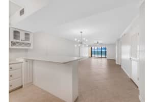19 Whispering Sands Dr, Sarasota, FL 34242, Sold 09/02/21