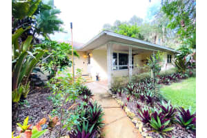 7415 Westmoreland Dr, Sarasota, FL 34243, Sold 10/27/21