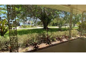 7415 Westmoreland Dr, Sarasota, FL 34243, Sold 10/27/21