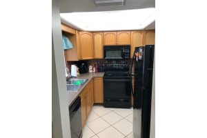 4502 3rd St Cir W, Bradenton, FL 34207, Sold 12/01/21