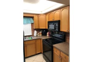 4502 3rd St Cir W, Bradenton, FL 34207, Sold 12/01/21