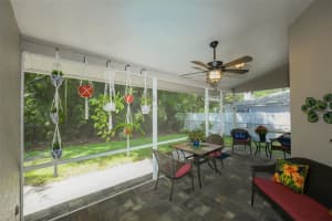 5678 Bent Oak Dr, Sarasota, FL 34232, Sold 10/04/21