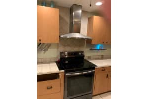 3934 Basswood Dr, Sarasota, FL 34232, Sold 10/26/21