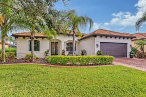 3727 80th Dr E, Sarasota, FL 34243, Sold 10/15/21