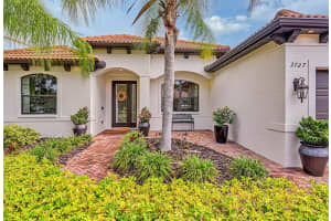 3727 80th Dr E, Sarasota, FL 34243, Sold 10/15/21