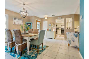 4181 Prairie View Dr S, Sarasota, FL 34232, Sold 10/21/21