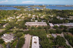 3700 S Osprey Ave, Sarasota, FL 34239, Sold 10/04/21
