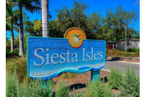 5415 Shadow Lawn Dr, Siesta Key, FL 34242, Sold 01/21/22