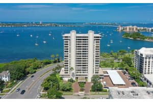 770 S Palm Ave, Sarasota, FL 34236, Sold 11/01/21
