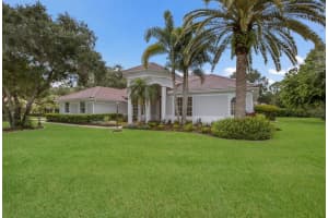 9087 Misty Creek Dr, Sarasota, FL 34241, Sold 10/22/21