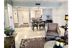 2045 Gulf of Mexico Dr, Longboat Key, FL 34228, Sold 11/26/21
