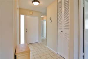 3517 Green View Ct, Sarasota, FL 34231, Sold 10/27/21