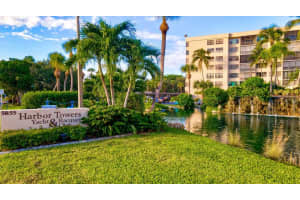 5855 Midnight Pass Rd, Siesta Key, FL 34242, Sold 01/31/22