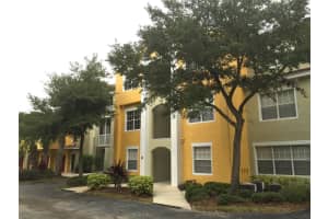 4763 Travini Cir, Sarasota, FL 34235, Sold 11/10/21