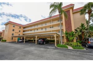 1300 N Portofino Dr, Siesta Key, FL 34242, Sold 10/15/21