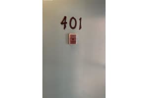 1300 N Portofino Dr, Siesta Key, FL 34242, Sold 10/15/21