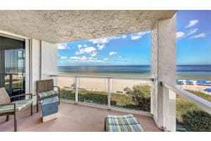 2425 Gulf of Mexico Dr, Longboat Key, FL 34228, Sold 10/20/21