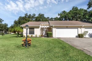 4284 Oakhurst Cir E, Sarasota, FL 34233, Sold 10/04/21