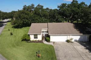4284 Oakhurst Cir E, Sarasota, FL 34233, Sold 10/04/21