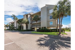 4700 Gulf of Mexico Dr, Longboat Key, FL 34228, Sold 11/03/21