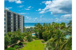 5880 Midnight Pass Rd, Sarasota, FL 34242, Sold 10/05/21