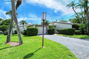 130 Whispering Sands Dr, Siesta Key, FL 34242, Sold 11/12/21