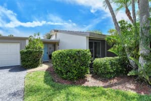130 Whispering Sands Dr, Siesta Key, FL 34242, Sold 11/12/21