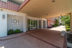 101 Gulfstream Ave, Sarasota, FL 34236, Sold 01/07/22