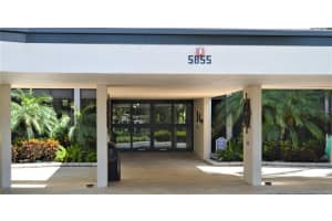 5855 Midnight Pass Rd, Siesta Key, FL 34242, Sold 12/27/21