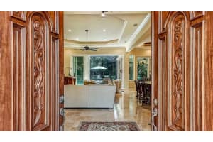 1815 S Lake Shore Dr, Sarasota, FL 34231, Sold 10/12/21