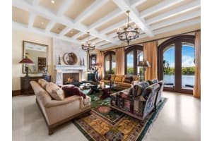 171 S Washington Dr, Sarasota, FL 34236, Sold 12/29/21