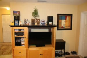 3220 Ramblewood Cir, Sarasota, FL 34237, Sold 11/19/21