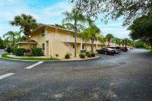 966 La Costa Cir, Sarasota, FL 34237, Sold 10/12/21