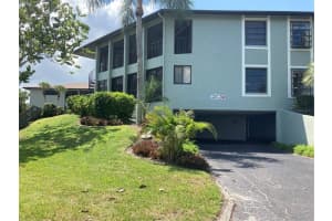 4255 Gulf Dr, Holmes Beach, FL 34217, Sold 11/19/21