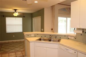 7637 39th St Cir E, Sarasota, FL 34243, Sold 12/02/21