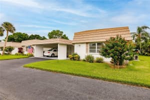 5451 Riverbluff Cir, Sarasota, FL 34231, Sold 10/15/21