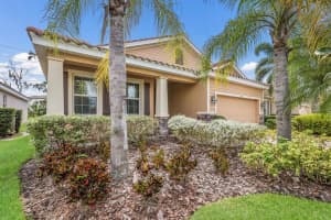 3022 Oriole Dr, Sarasota, FL 34243, Sold 11/15/21