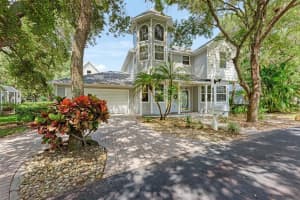 2306 64th St W, Bradenton, FL 34209, Sold 10/08/21