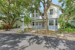 2306 64th St W, Bradenton, FL 34209, Sold 10/08/21