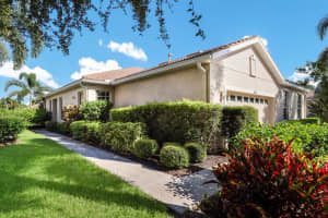 8134 Victoria Falls Cir, Sarasota, FL 34243, Sold 11/02/21