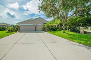 4000 Kingsfield Dr, Parrish, FL 34219, Sold 10/08/21