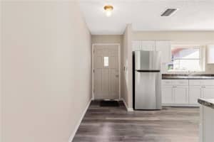 4570 Mohican Trail, Sarasota, FL 34233, Sold 10/01/21