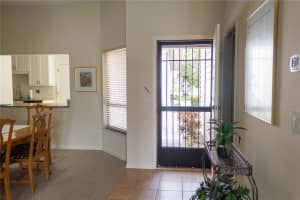 3939 Wilshire Dr, Sarasota, FL 34238, Sold 11/01/21