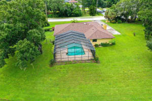 3927 Desoto Rd, Sarasota, FL 34235, Sold 12/09/21