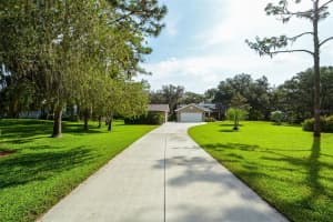 6802 93rd St E, Bradenton, FL 34202, Sold 10/25/21