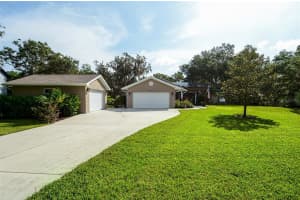 6802 93rd St E, Bradenton, FL 34202, Sold 10/25/21