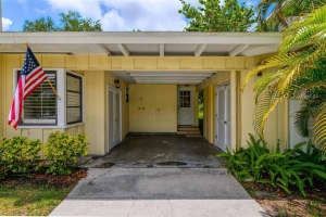 1644 Blue Heron Dr, Sarasota, FL 34239, Sold 11/15/21