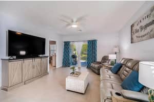 5944 Silver Sage Wy, Sarasota, FL 34232, Sold 11/02/21