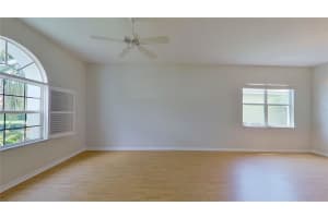 5125 Flagstone Dr, Sarasota, FL 34238, Sold 10/08/21